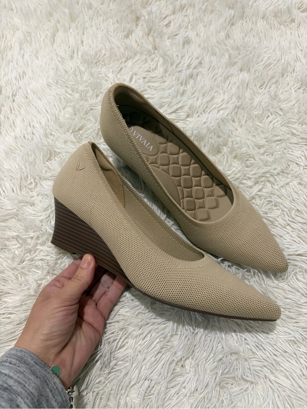 Vivaia Pointed-Toe Wedge (Aria Wedge Pro) - Size 39 US 8